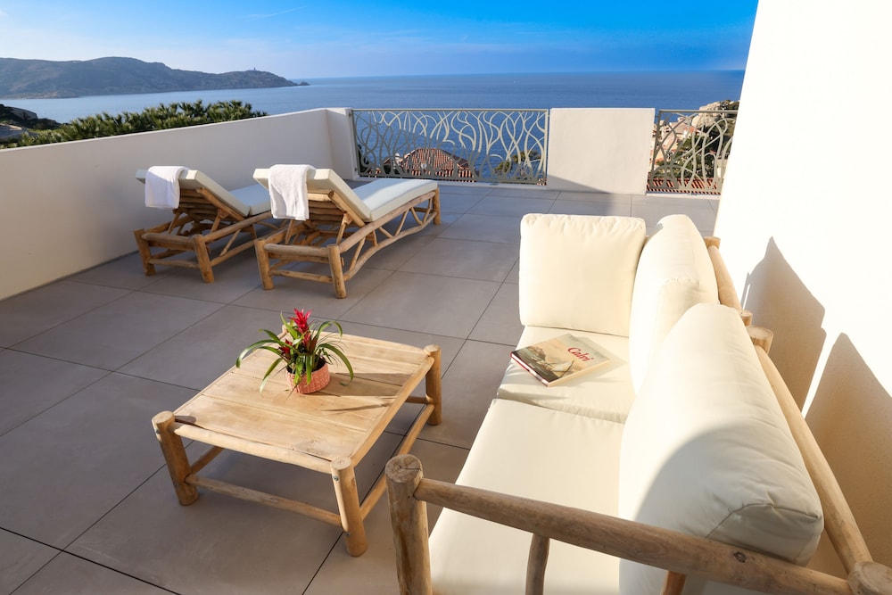 Honeymoon Double Room, Sea View - Photo 5