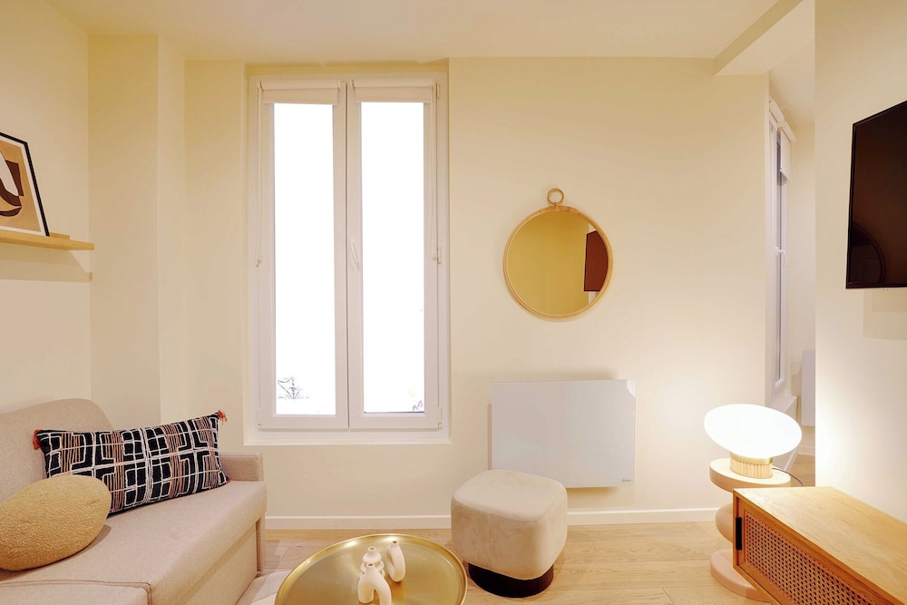 Apartment photo 3