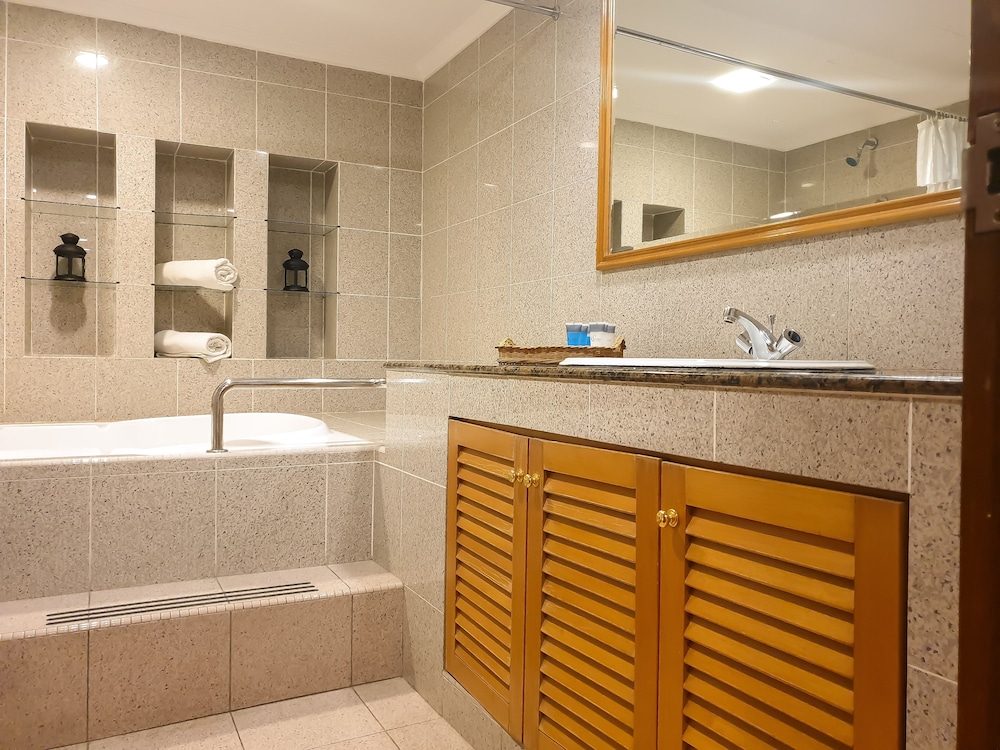 Junior Suite - Photo 6