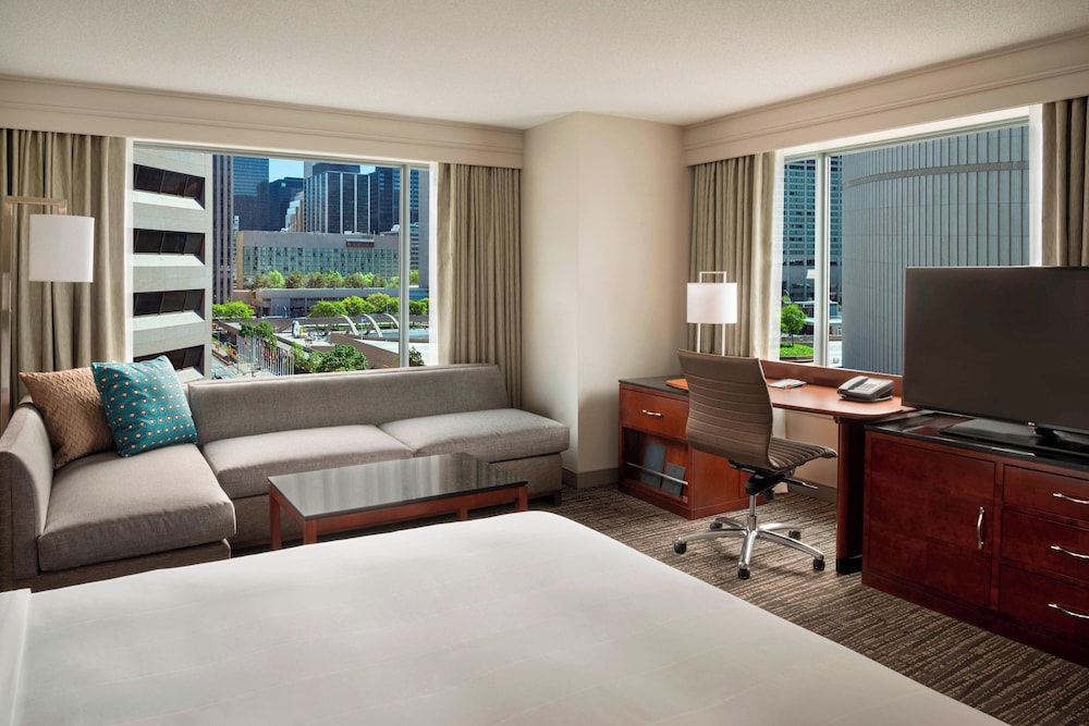 Room, 1 King Bed with Sofa bed (View)