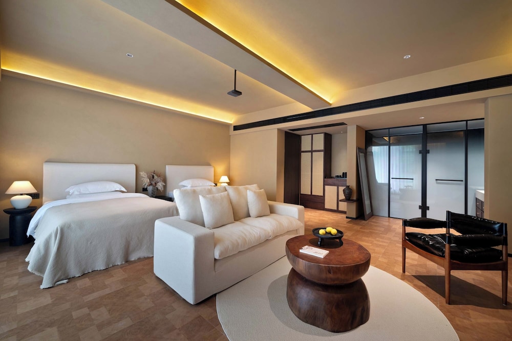 Luxury Twin Room, Mountain View
