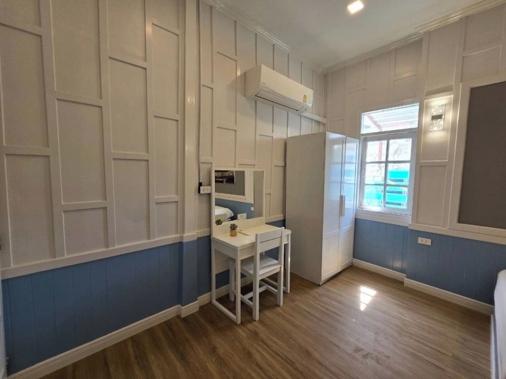 Superior Family Suite - Photo 5