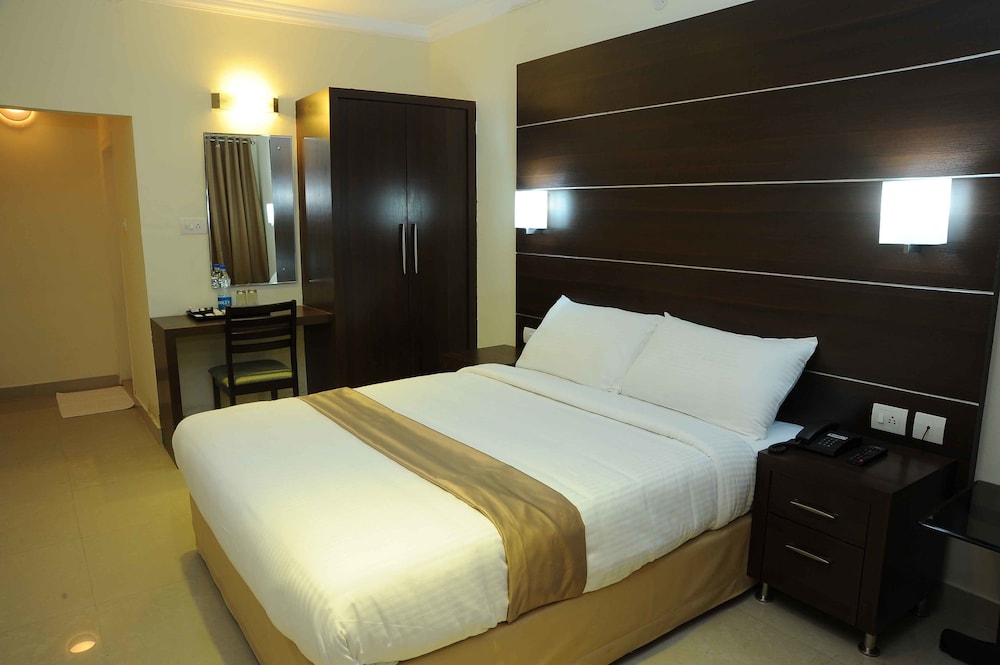 Room (Pride AC) photo 3