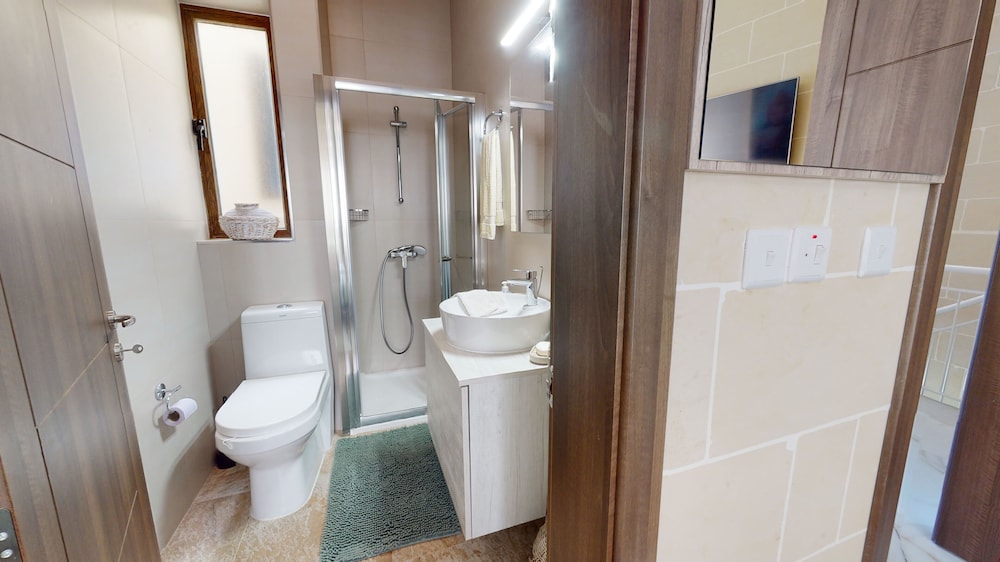 Luxury Twin Room photo 2