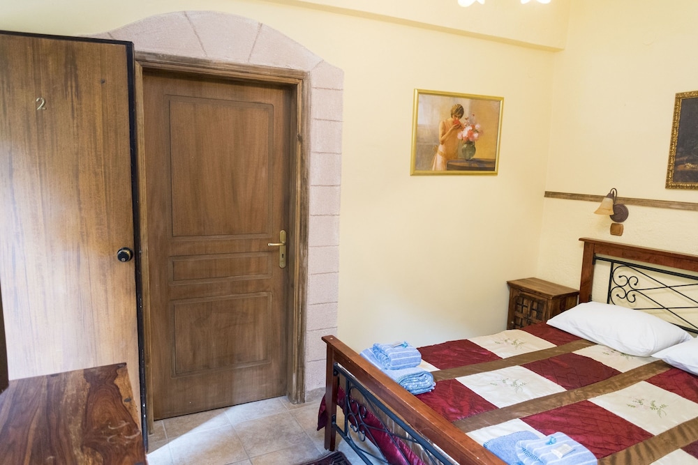 Room, Ground Floor (2) photo 3