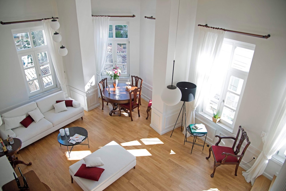 Apartment (Kekias, Ermou View)