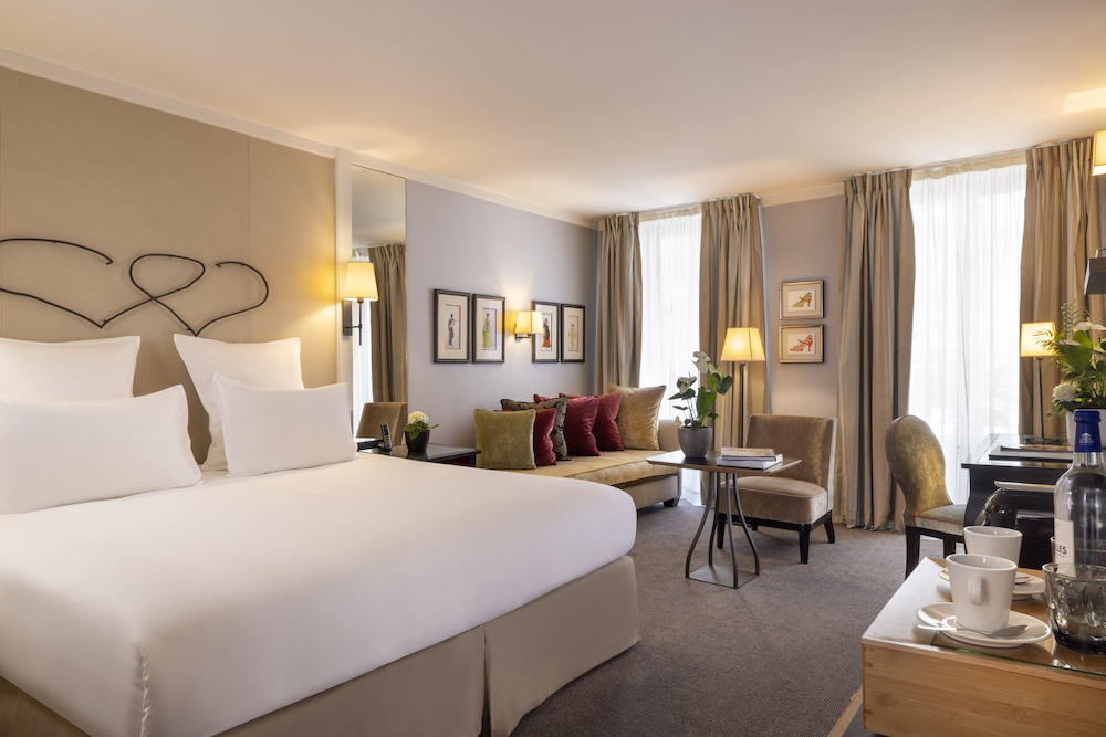 Executive Double or Twin Room, Accessible (La Parisienne) photo 1