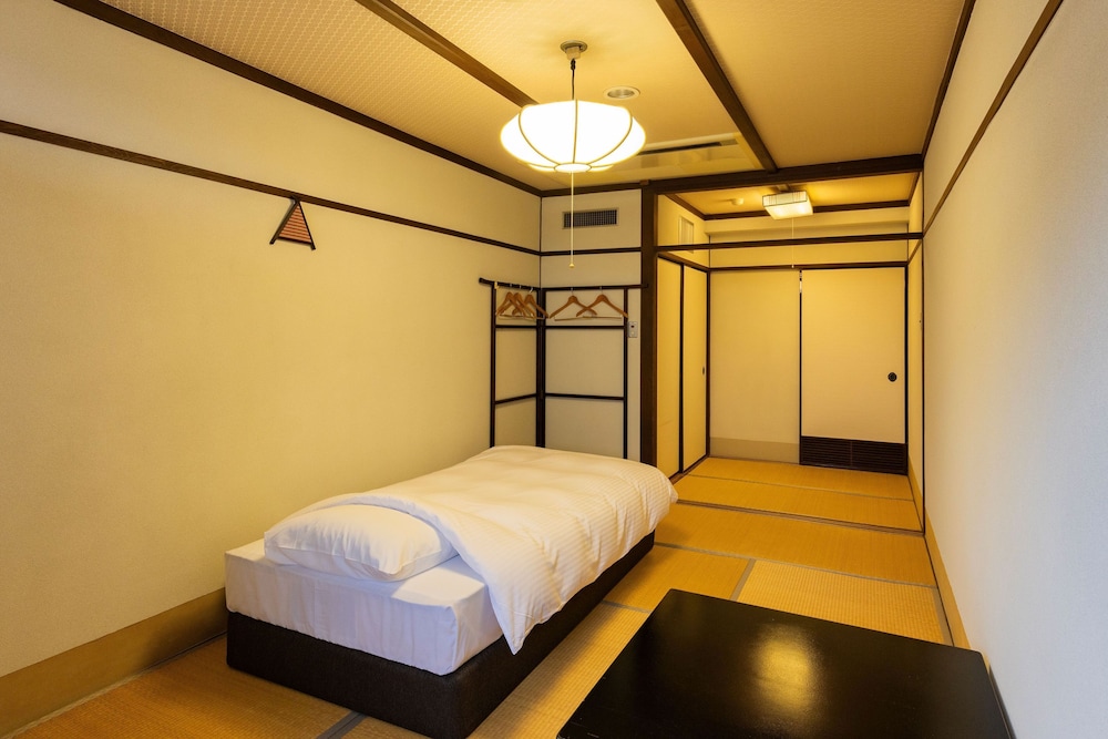Single Bed Room without Toilet and Bath (6 Tatami Mats for 1 Person), Non Smoking photo 2