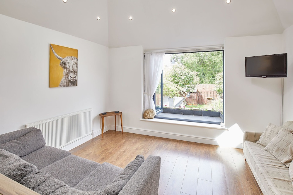 House photo 2