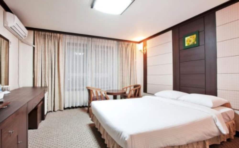 Deluxe Double Room photo 1