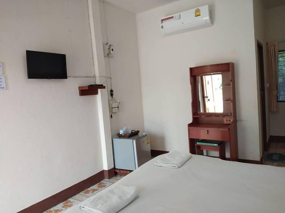 Basic Double Or Twin Room photo 1