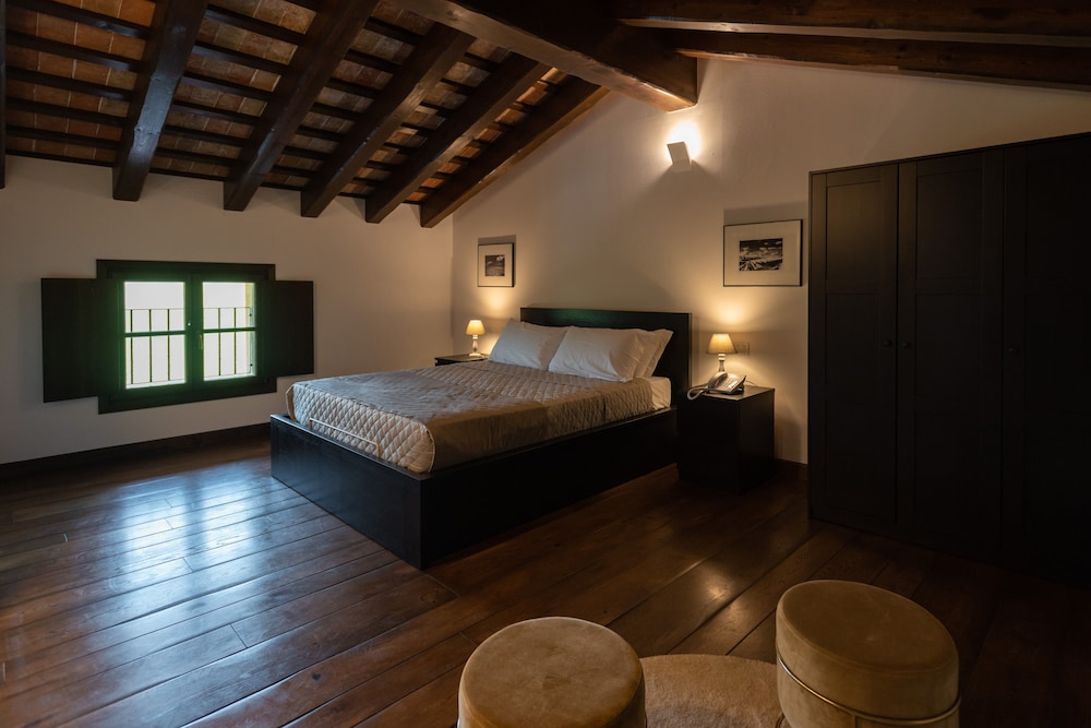 Superior Double Room, Vineyard View photo 1