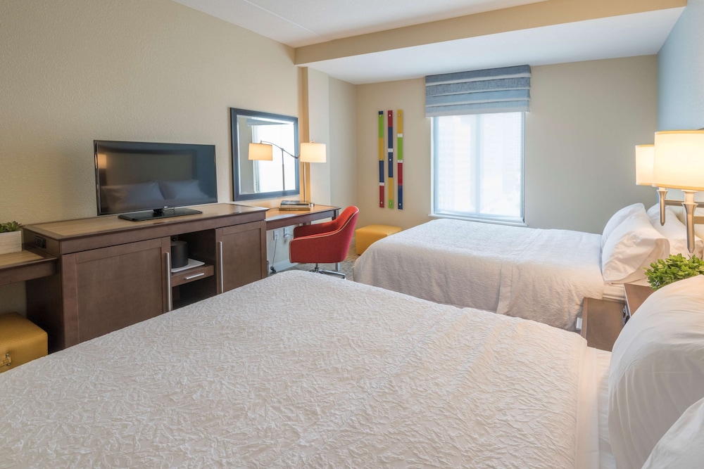 Room, 2 Queen Beds, Accessible, Non Smoking (Hearing)
