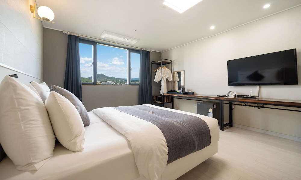 [Exclusive Special Offer] Deluxe Double Room - Photo 12