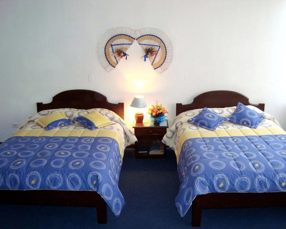 Twin Room, 2 Twin Beds, Non Smoking photo 1