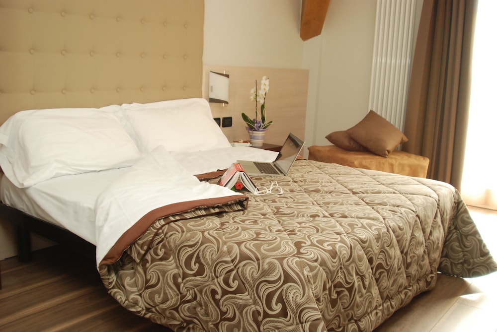 Comfort Double or Twin Room