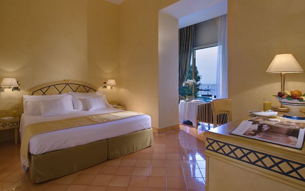 Deluxe Double or Twin Room, Terrace, Sea View - Photo 2