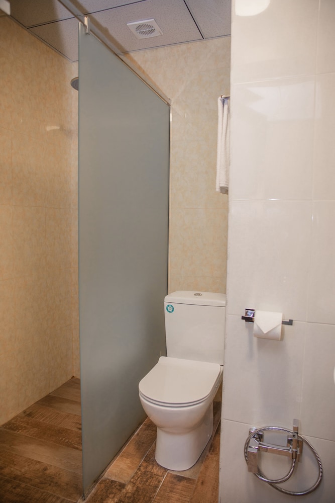 Deluxe Double or Twin Room, 1 Bedroom photo 2