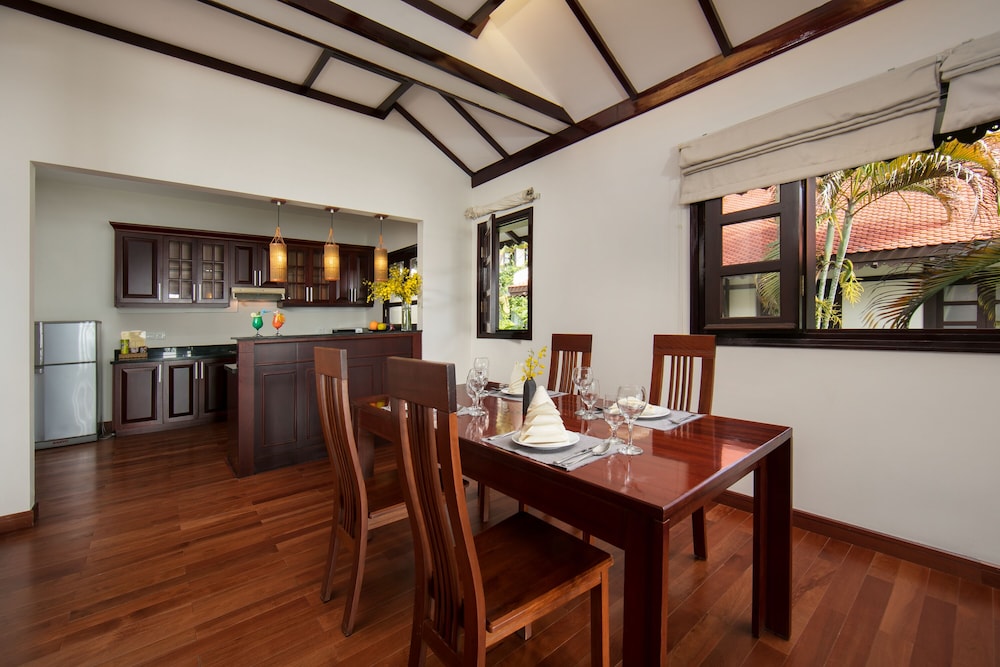One Bedroom Beach Front Villa with Private Pool - Photo 13