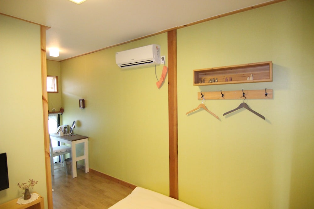 Standard Ondol Room photo 1