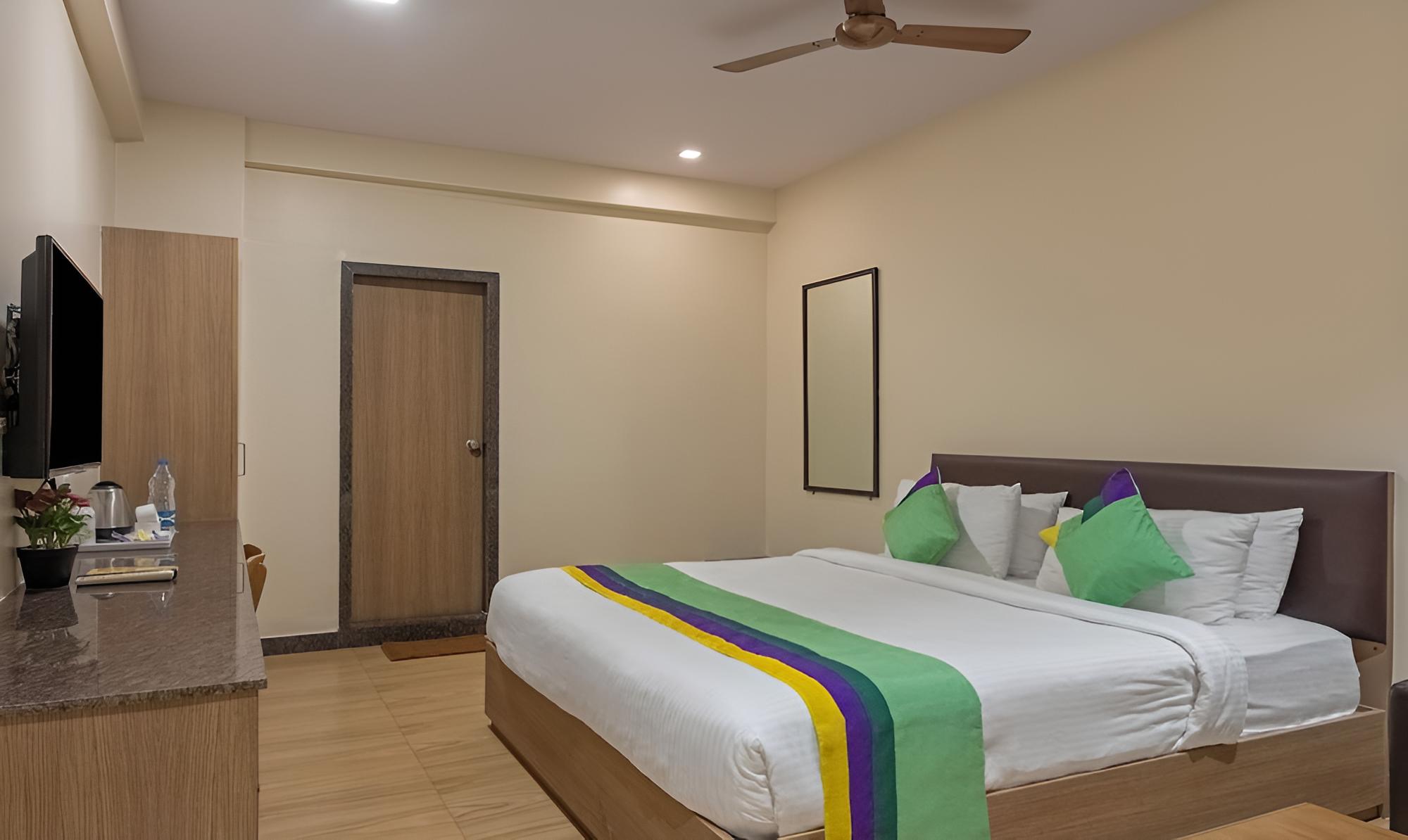 Premium Double Room photo 2