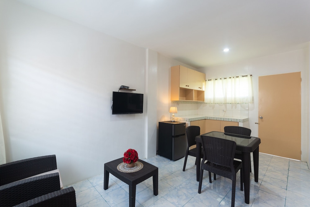 Family Suite - Photo 6