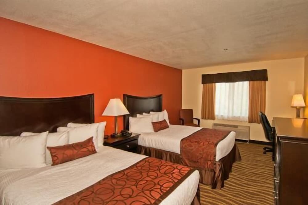 Suite, Multiple Beds, Non Smoking, Refrigerator & Microwave (with Sofabed)