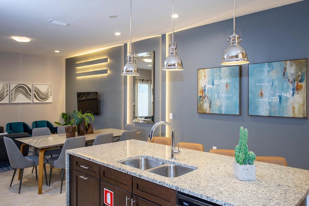 4 BR 4 BA Villa 5min Disneyworld 1804ft Gym, Foto 48