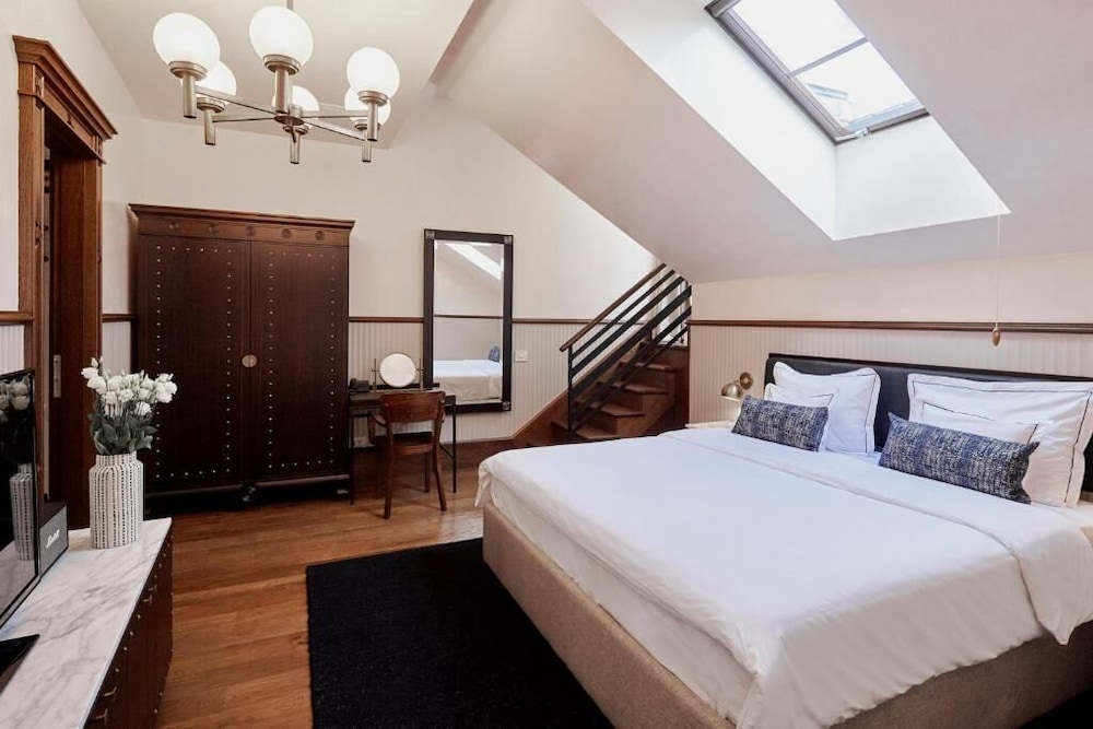 Grand Premier Suite