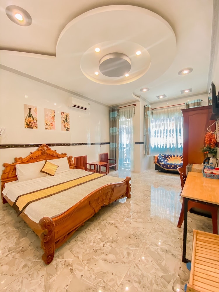 Deluxe Double Room, 1 King Bed, Balcony
