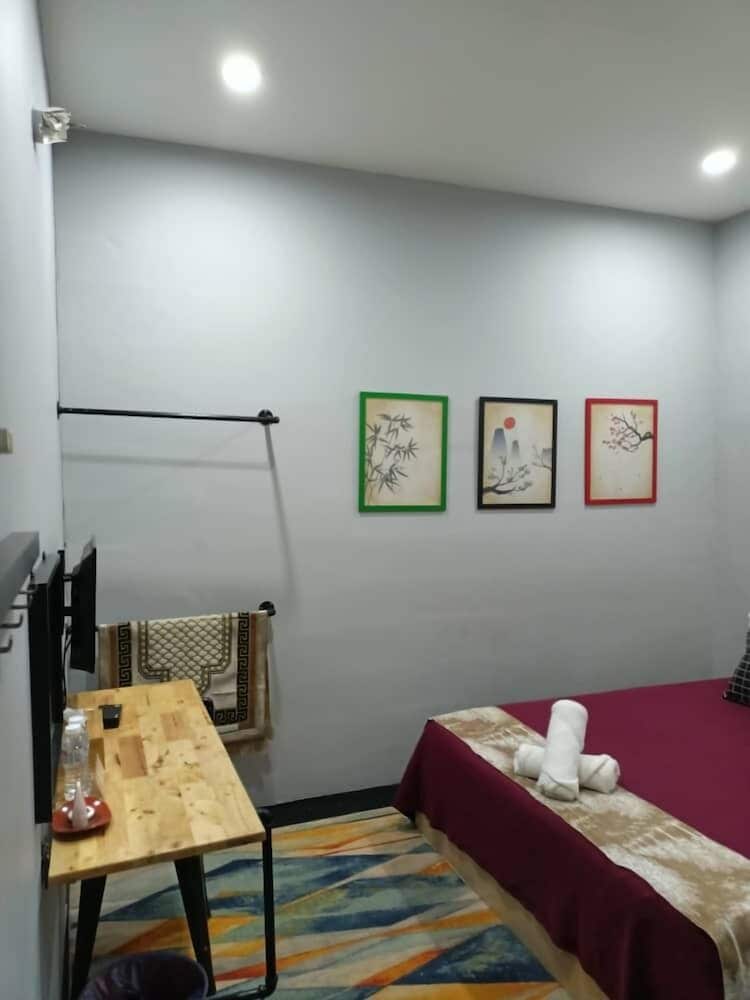 Standard Double Room - Photo 15