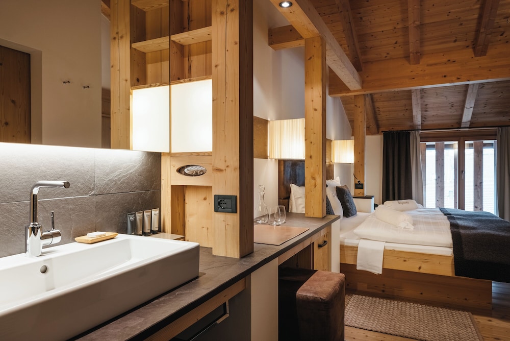 Suite, 1 Bedroom, Mountain View