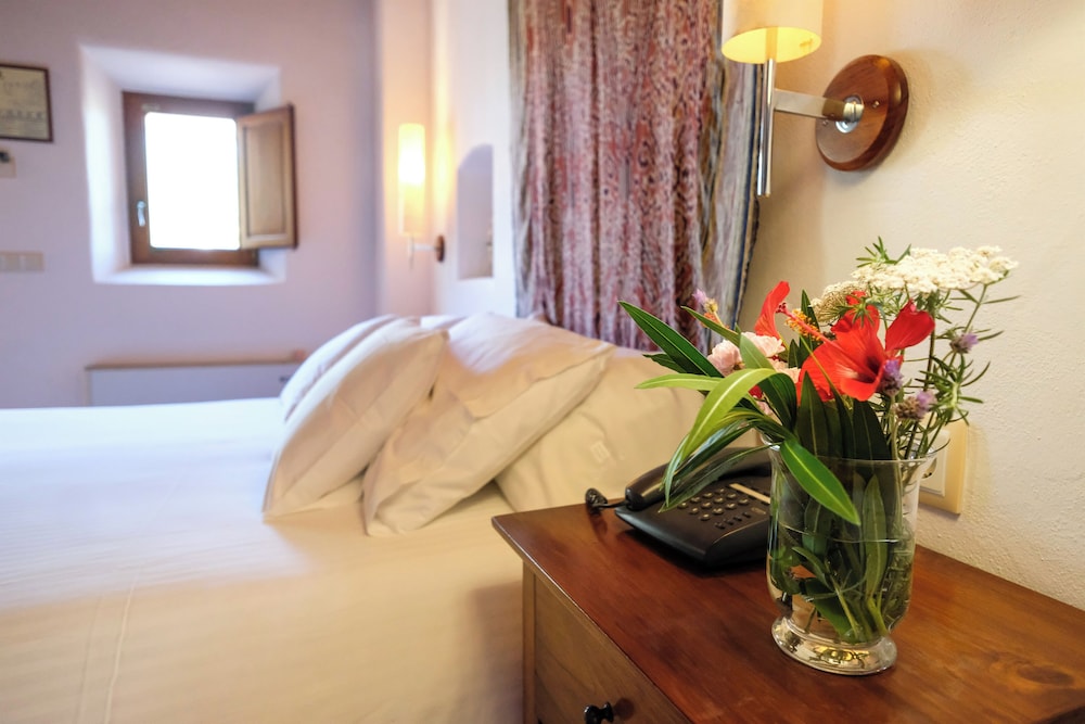 Deluxe Double Room, Terrace, Garden View