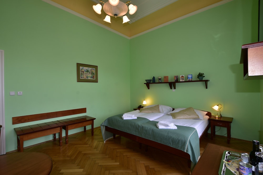 Double Room photo 3