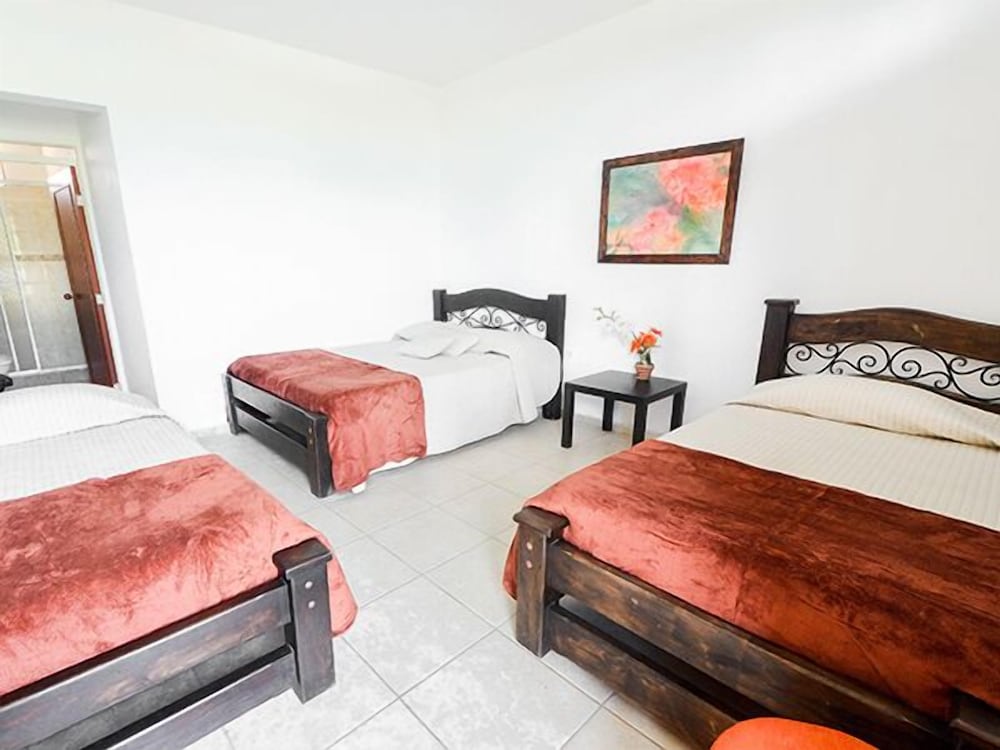 Standard Quadruple Room photo 2