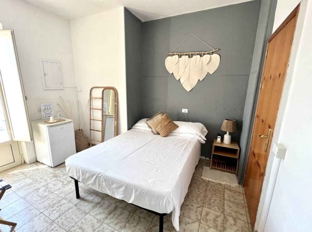 Comfort Double Room, 1 Large Twin Bed, Terrace, Sea View photo 2