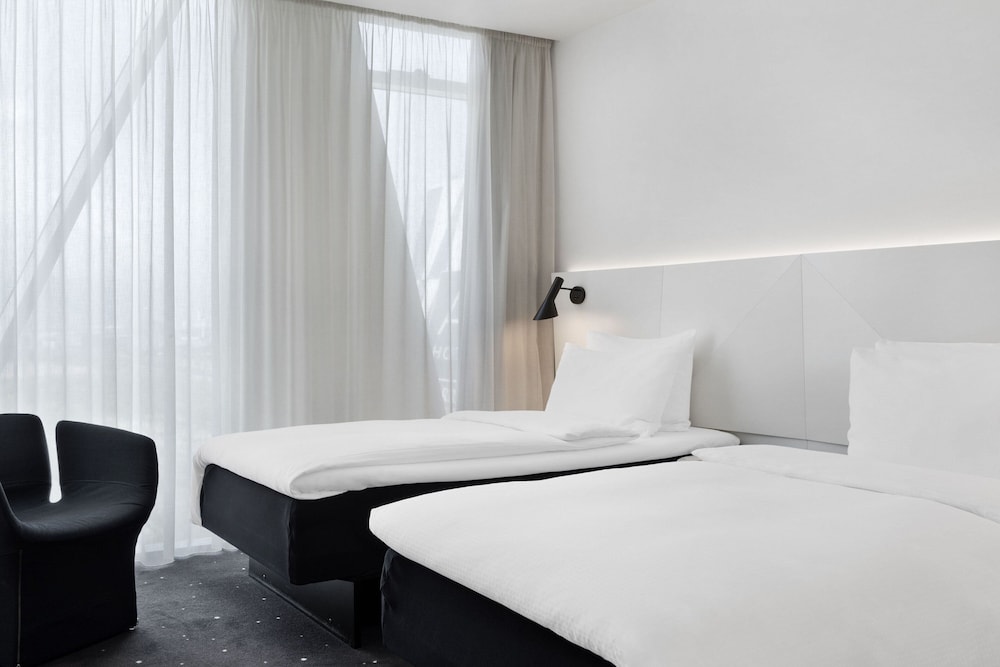 Deluxe Room, 2 Twin Beds