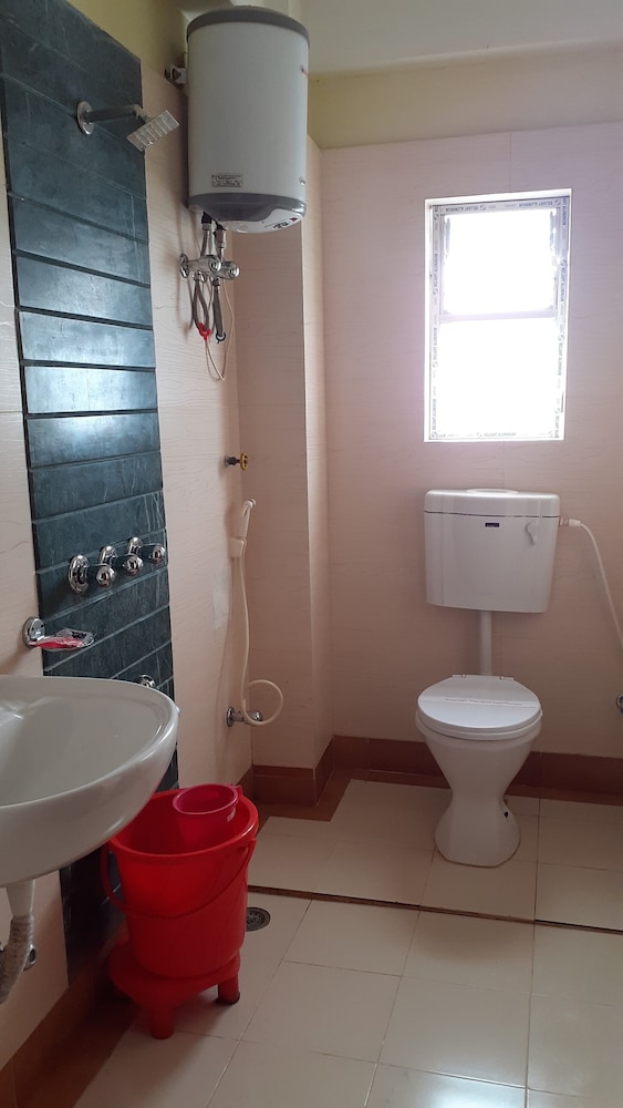 Deluxe Double Room - Photo 8