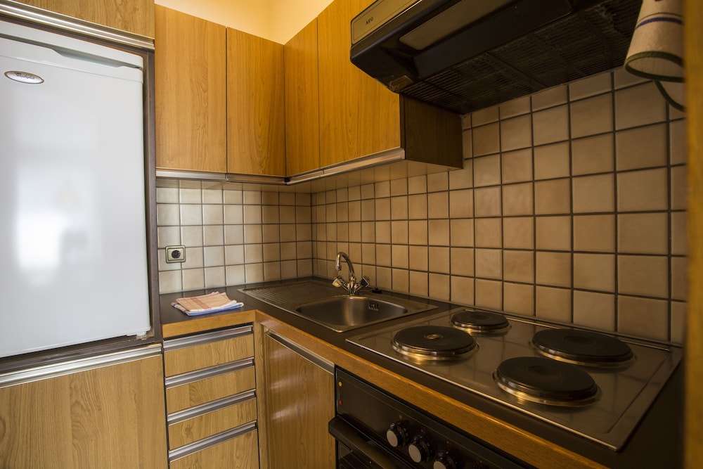 Superior Apartment, 2 Bedrooms, Balcony, Mountain View (exclusive EUR 80 cleaning fee) photo 2