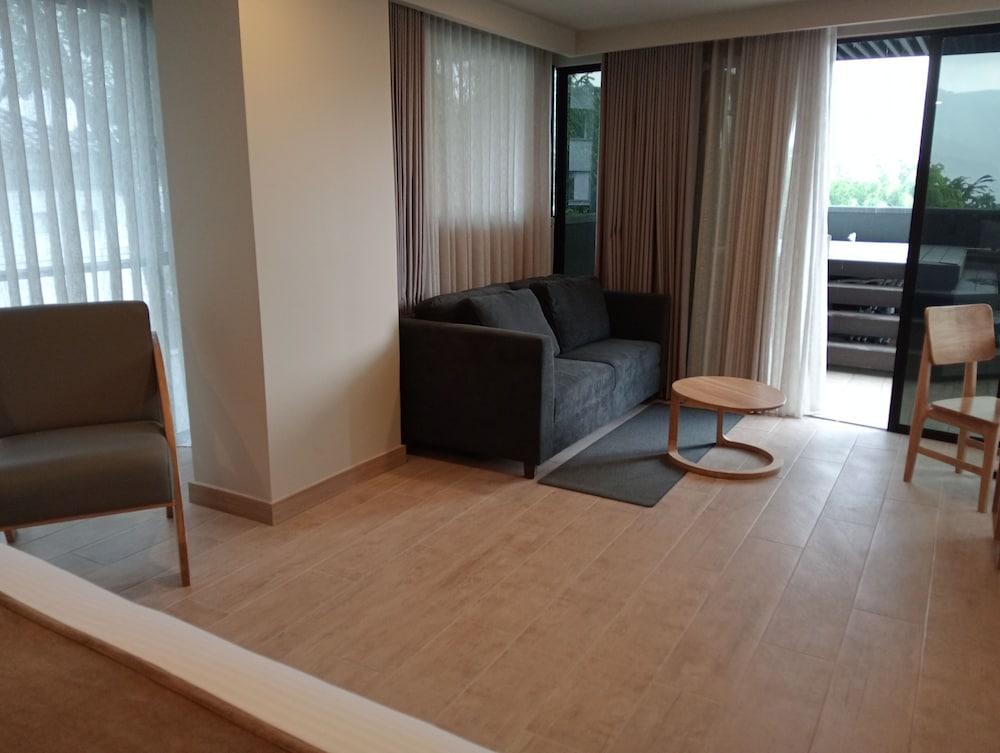 Luxury Studio Suite (1)