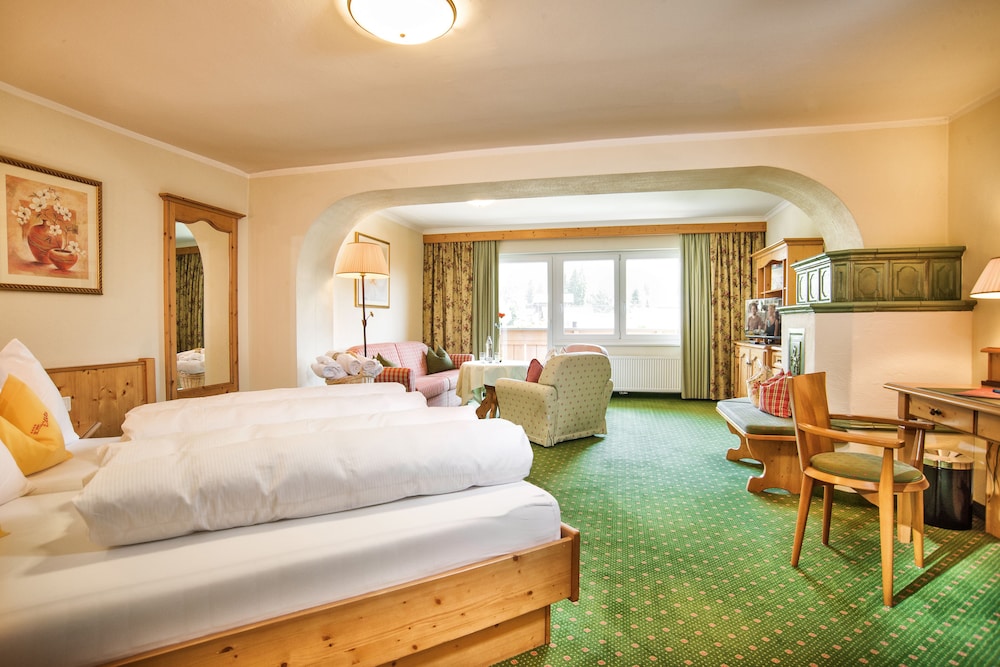 Deluxe Double Room, Balcony, Mountain View photo 1