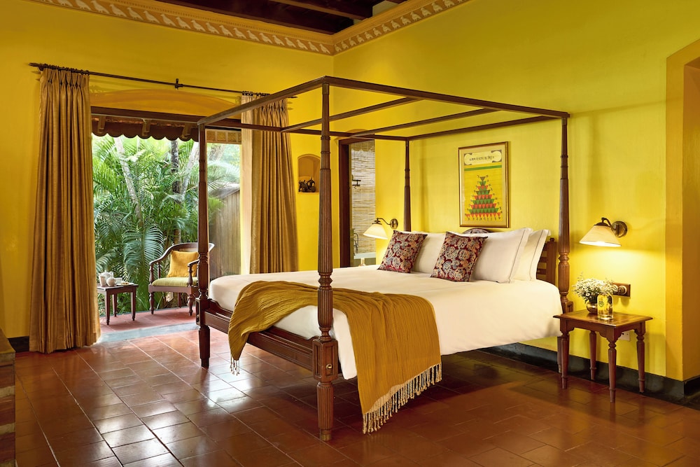 Grand Villa, 1 King Bed (Luxury) - Photo 4
