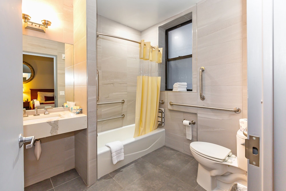 Two Full Beds, Accessible