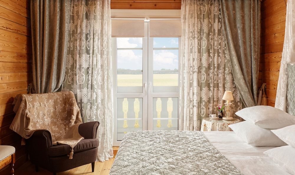 Luxury Room, 1 Bedroom, Garden View, Garden Area photo 2