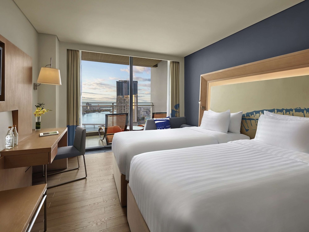 Executive Room, 2 Twin Beds, Balcony, River View (Premier Lounge Access)