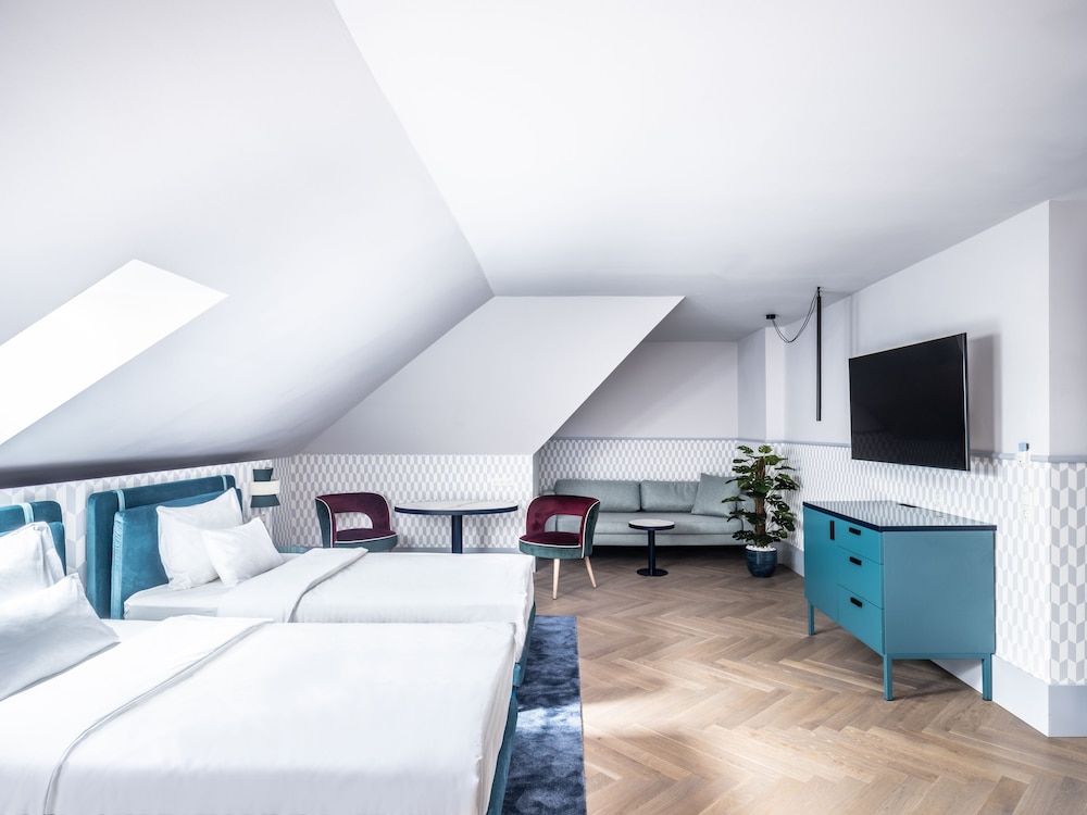 Junior Double Room - Photo 6