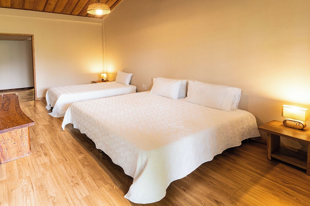 Standard Triple Room photo 2