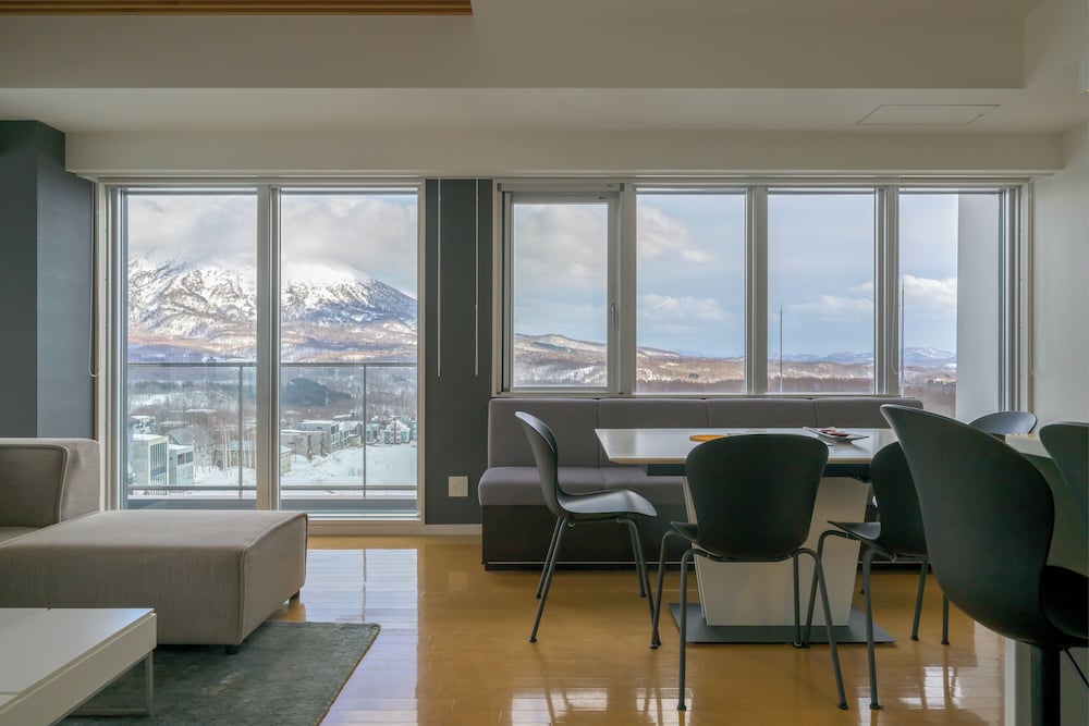 Premium Apartment, 2 Bedrooms, Mountain View
