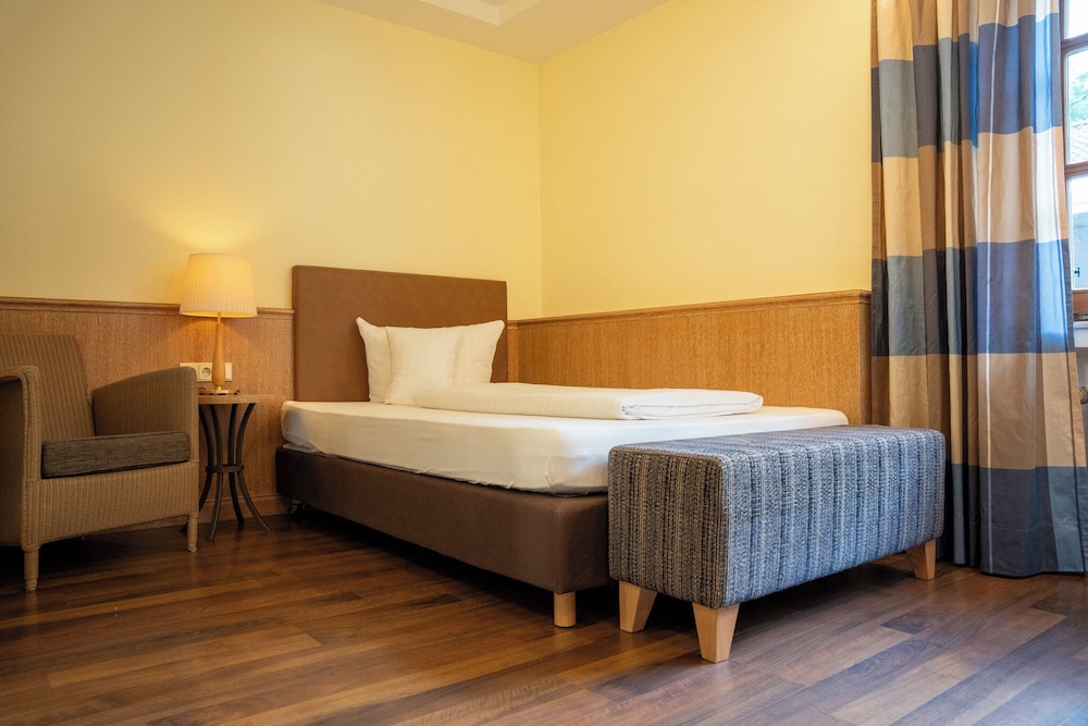 Standard Single Room, 1 Bedroom, Non Smoking photo 3