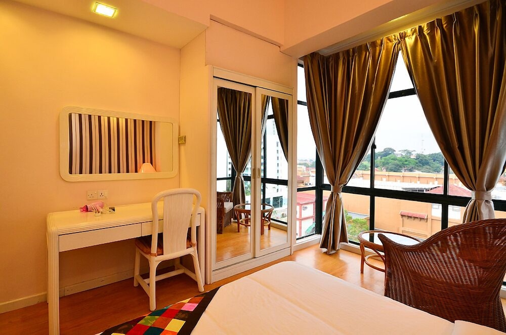 Apartment, 2 Bedrooms, Non Smoking, City View photo 2